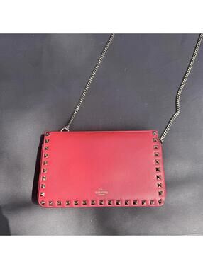 Valentino Garavani Rockstud Flat Crossbody Clutch w/ Dustbag & Cards